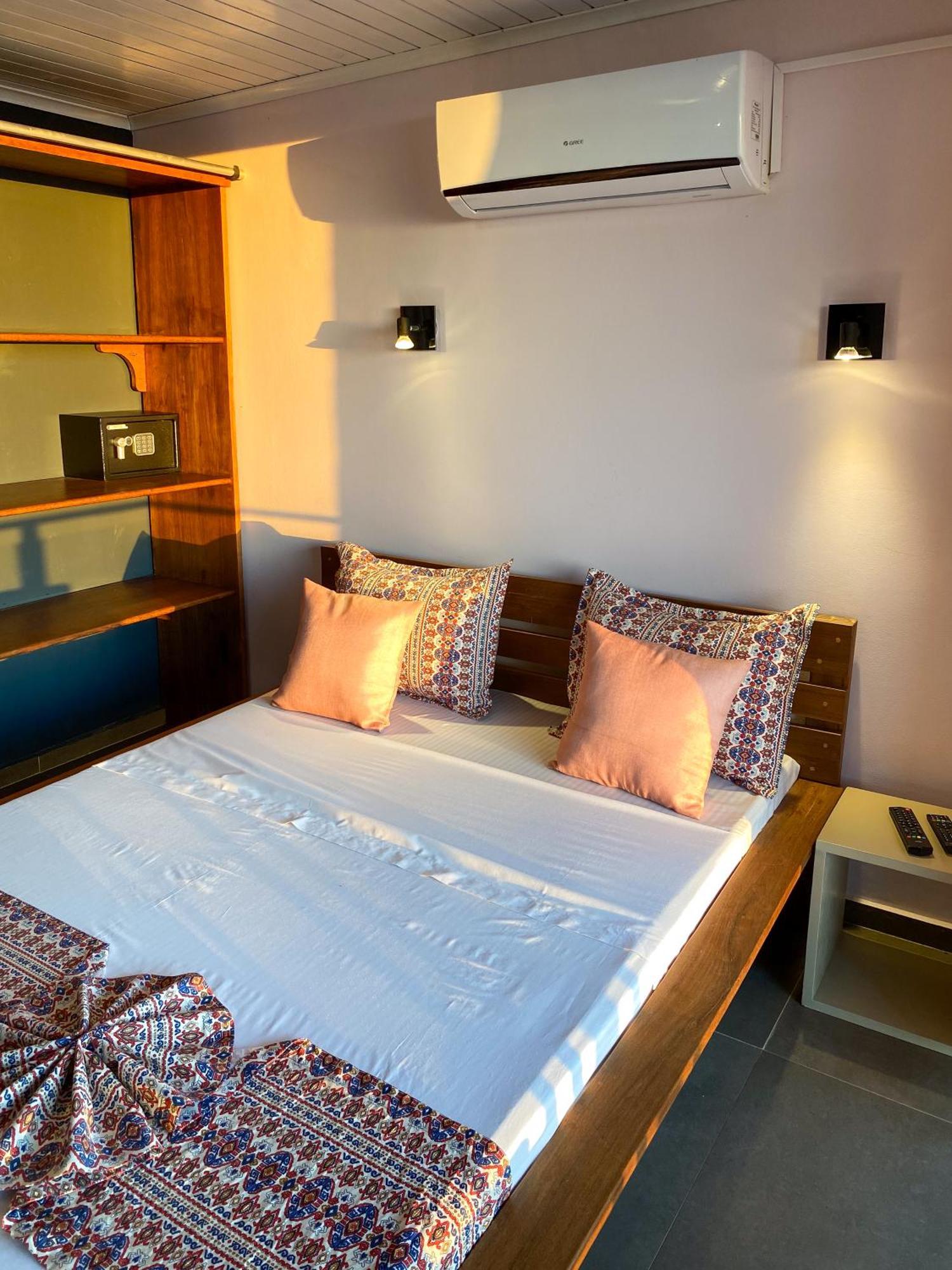 אמבהטולואקה Hotel Villa Les Orchidees מראה חיצוני תמונה